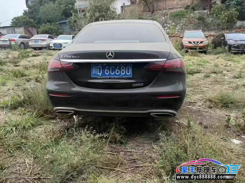 21年奔驰E轿车抵押车出售