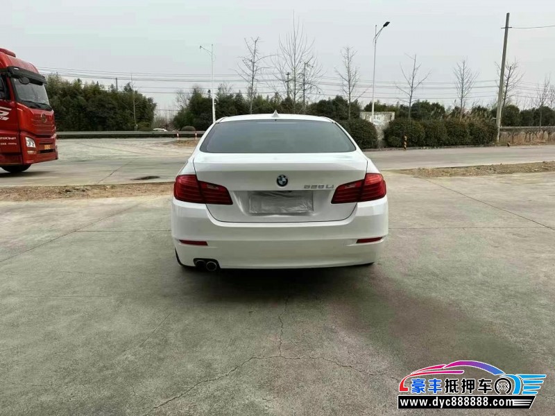 14年宝马5系轿车抵押车出售