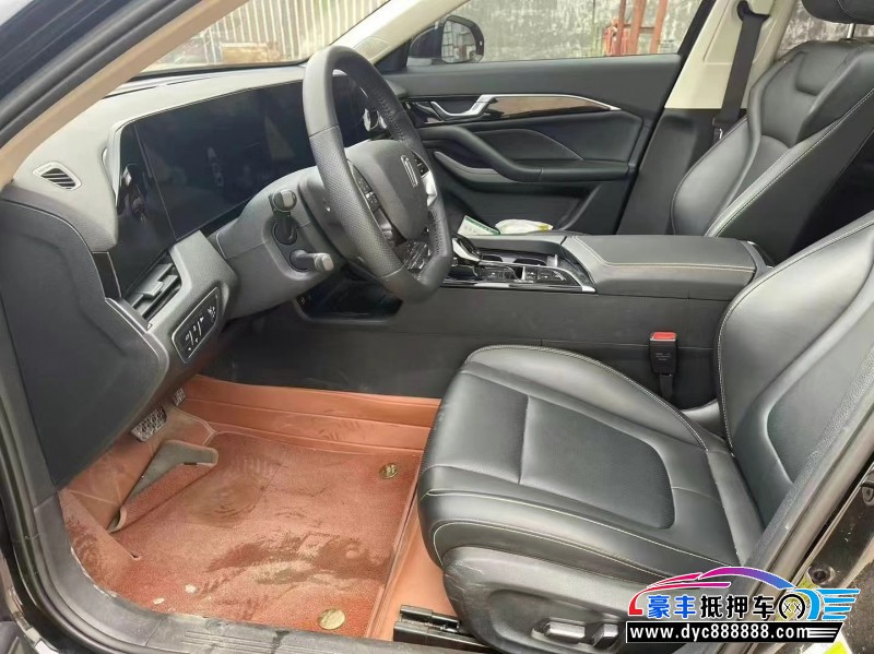 23年奔腾B70轿车抵押车出售