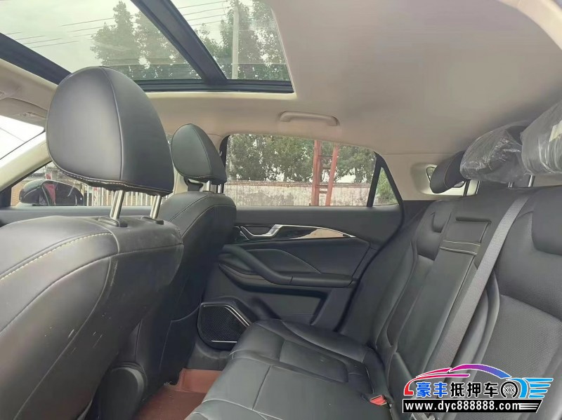 23年奔腾B70轿车抵押车出售