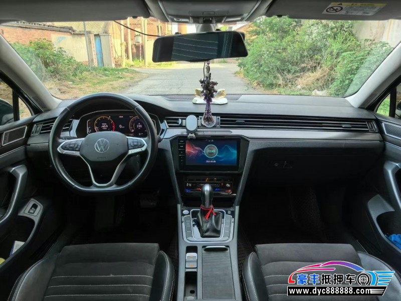 21年大众迈腾轿车抵押车出售