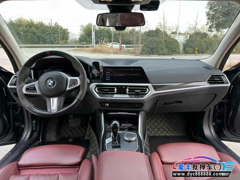 22年宝马3系轿车抵押车出售