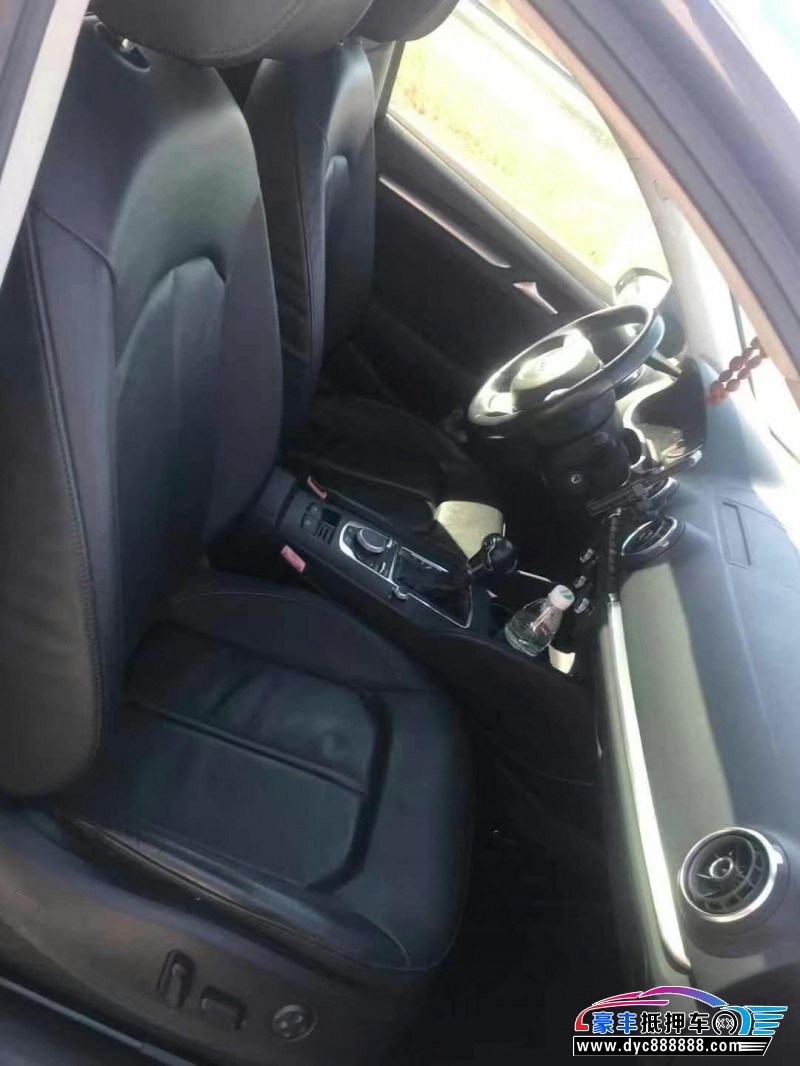 15年奥迪A3轿车抵押车出售