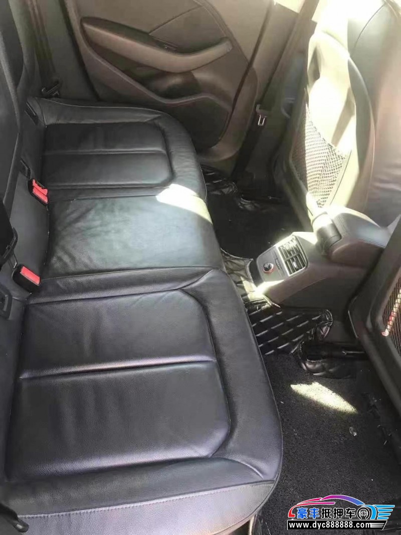 15年奥迪A3轿车抵押车出售