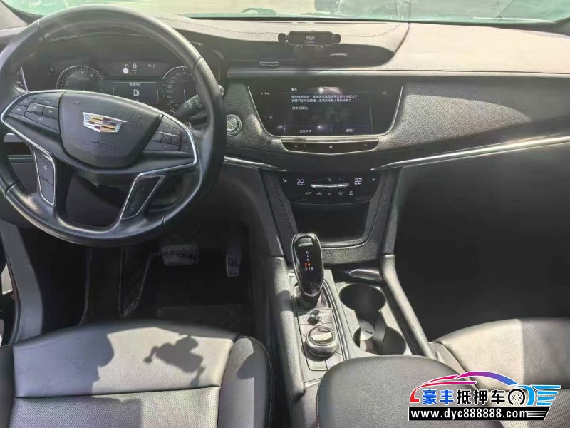 20年凯迪拉克XT5轿车抵押车出售