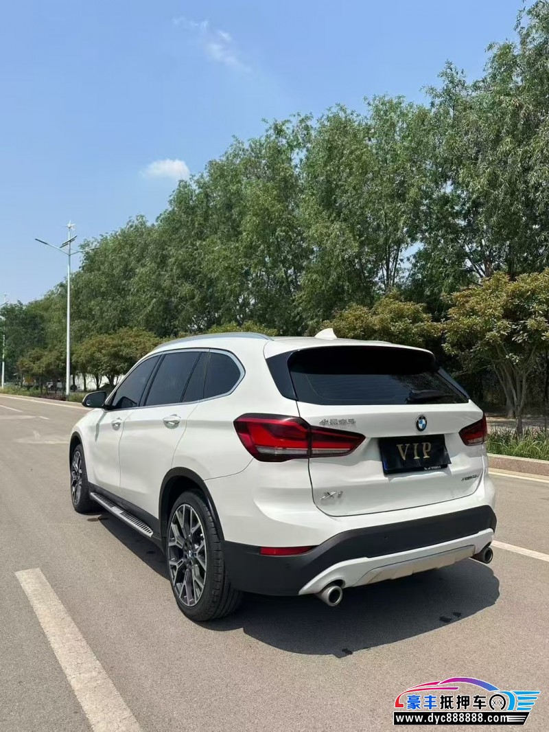 20年宝马X1轿车抵押车出售