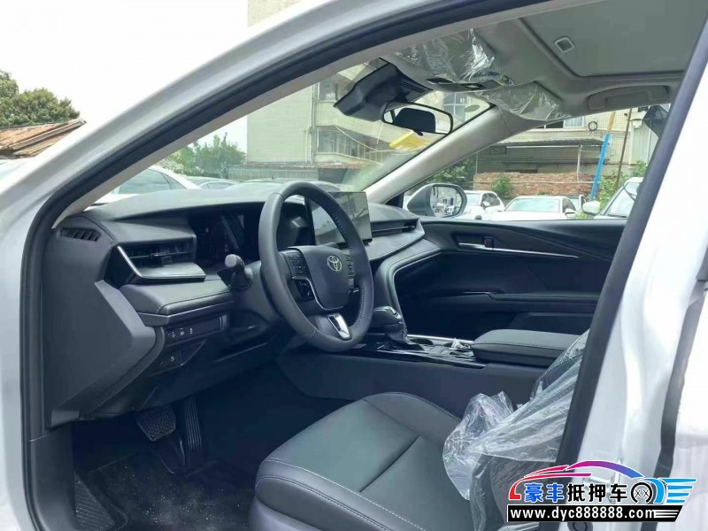 25年丰田凯美瑞轿车抵押车出售