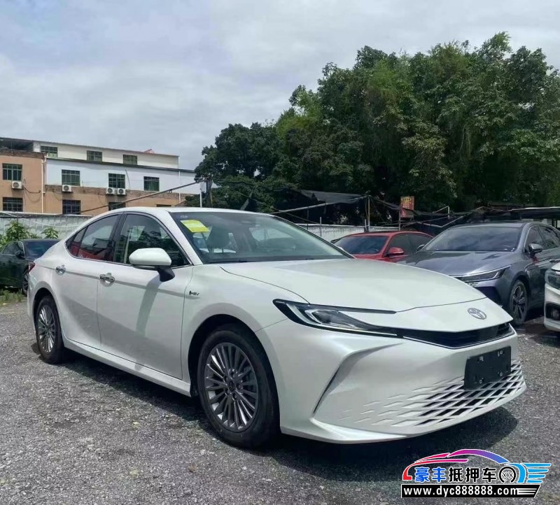 25年丰田凯美瑞轿车抵押车出售