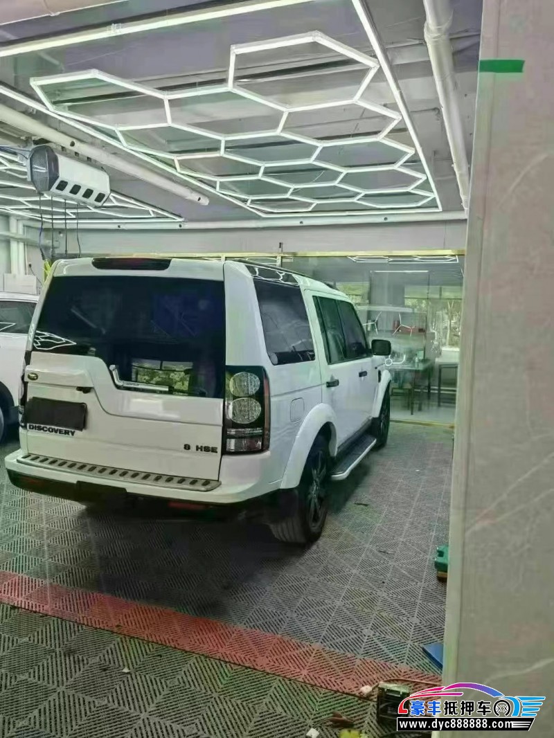 09年路虎发现3轿车抵押车出售