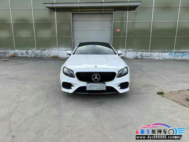 20年奔驰E轿车抵押车出售
