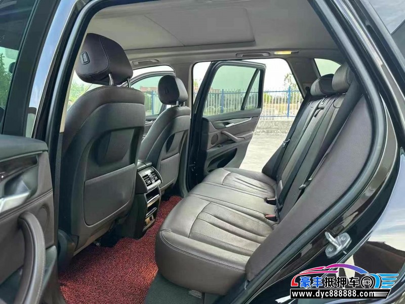 17年宝马X5轿车抵押车出售