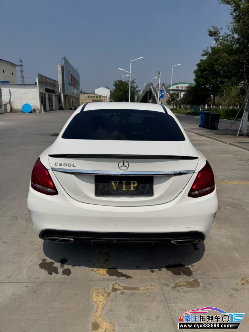 16年奔驰C轿车抵押车出售