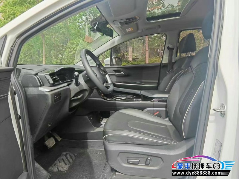 21年现代库斯图轿车抵押车出售