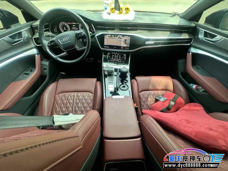 24年奥迪A7轿车抵押车出售