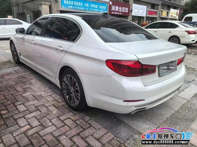 20年宝马5系轿车抵押车出售