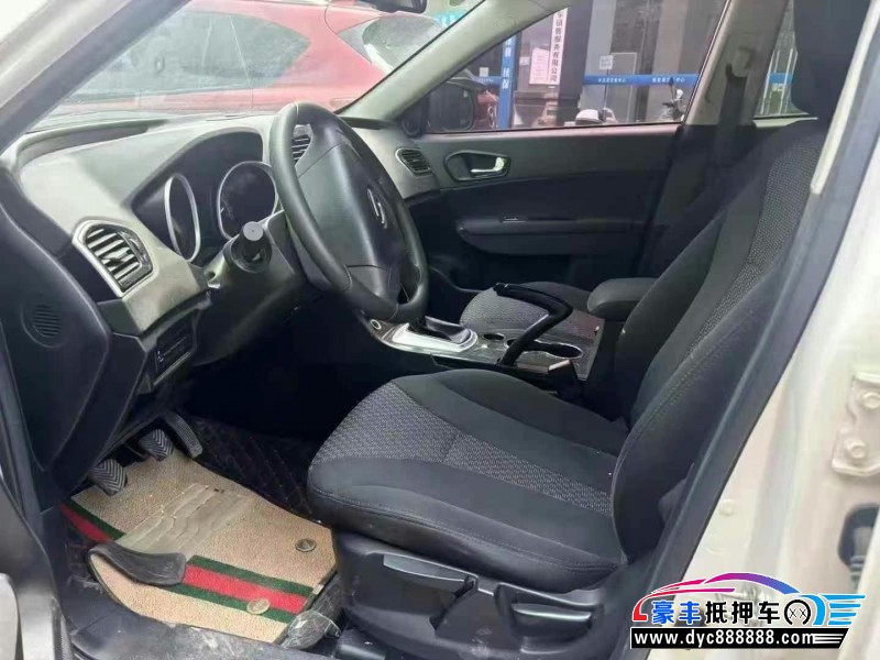 17年传祺GS5轿车抵押车出售