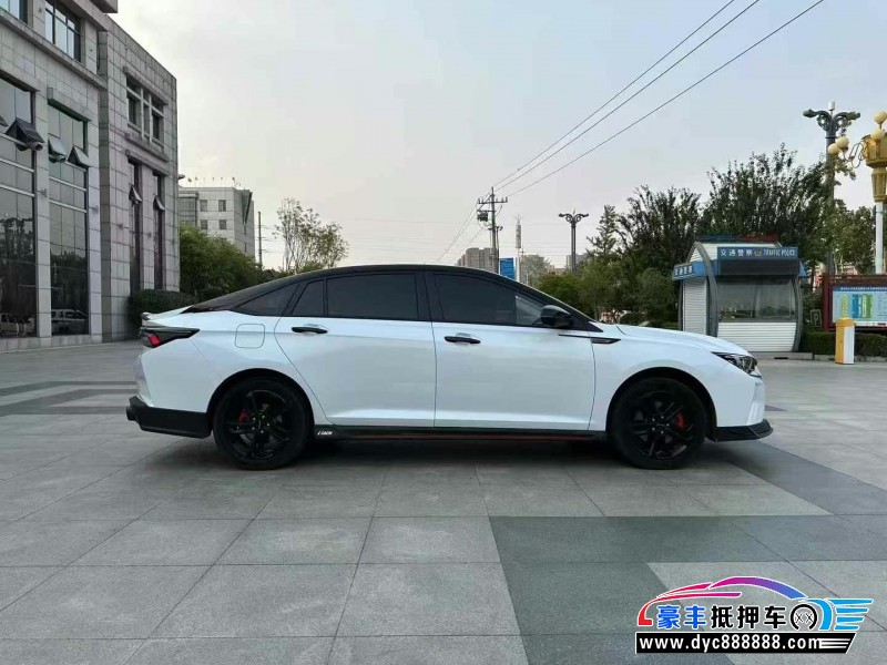 24年东风风神奕炫轿车抵押车出售