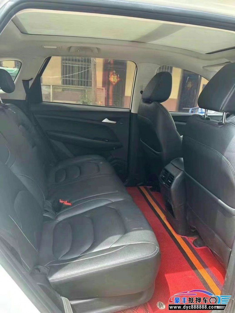 20年宝骏宝骏530轿车抵押车出售