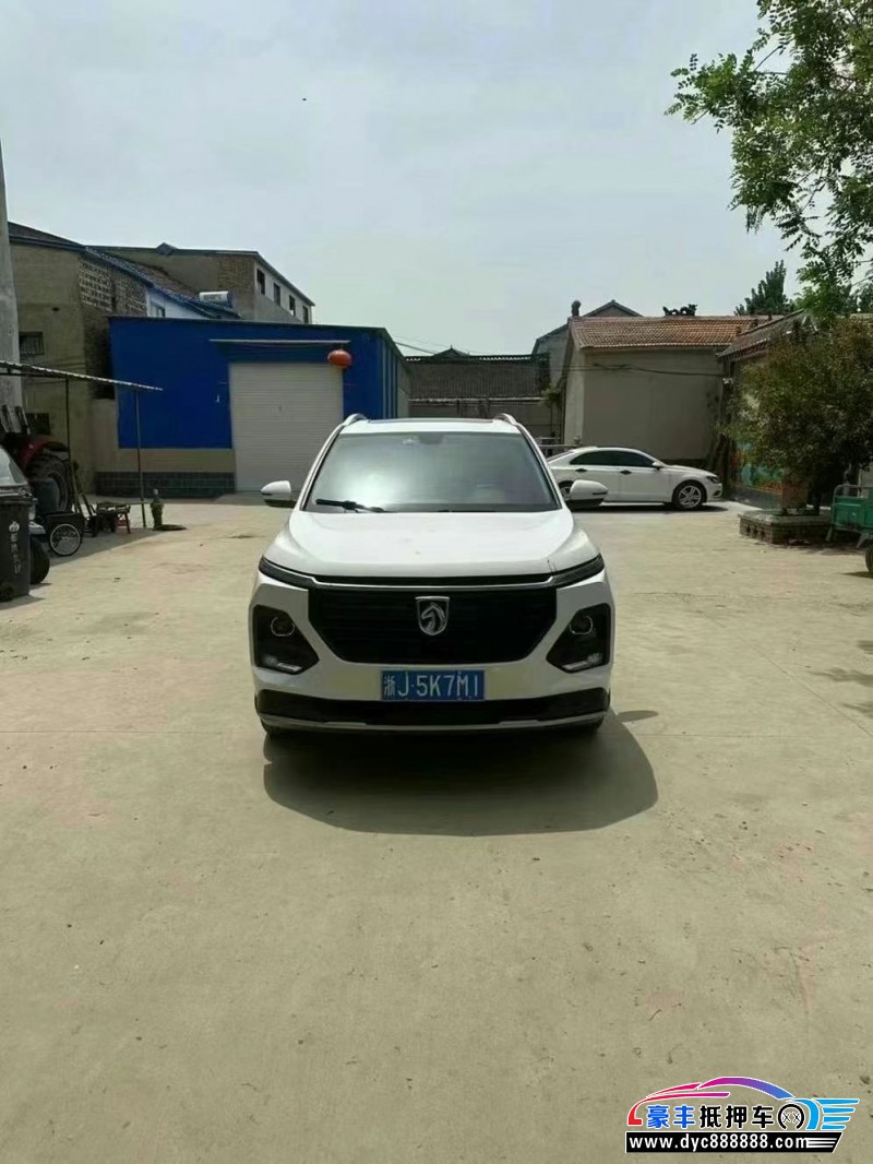 20年宝骏宝骏530轿车抵押车出售