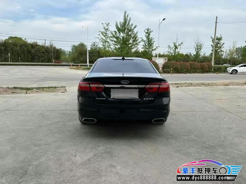 17年福特金牛座轿车抵押车出售