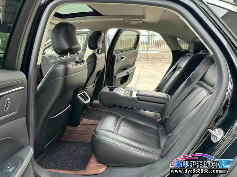 17年福特金牛座轿车抵押车出售