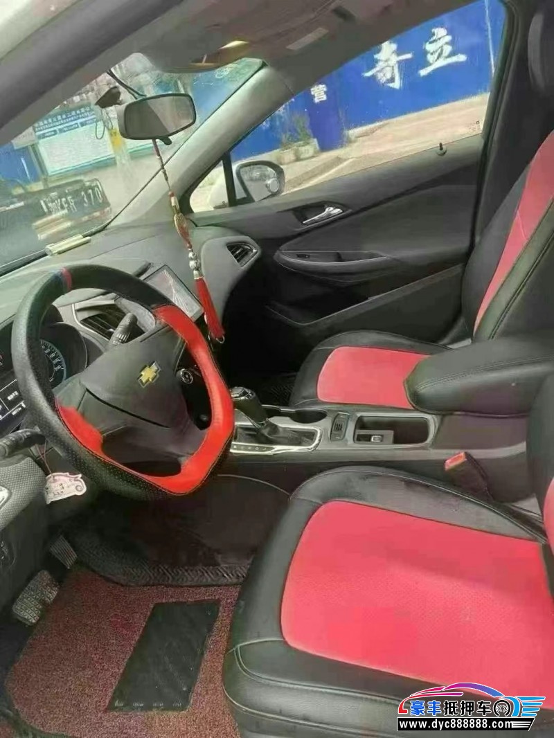 18年雪佛兰科鲁兹轿车抵押车出售