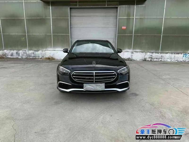 22年奔驰E轿车抵押车出售