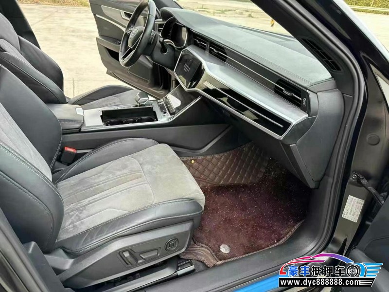 22年奥迪A6L轿车抵押车出售