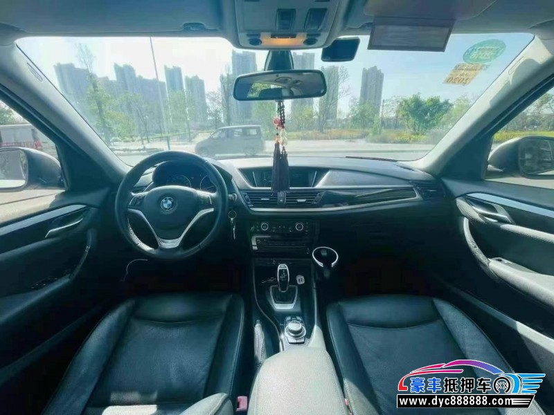 16年宝马X1轿车抵押车出售