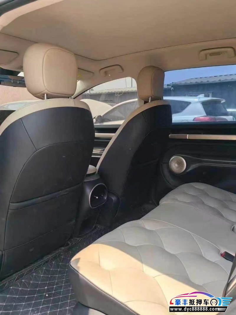 24年宝骏云朵轿车抵押车出售