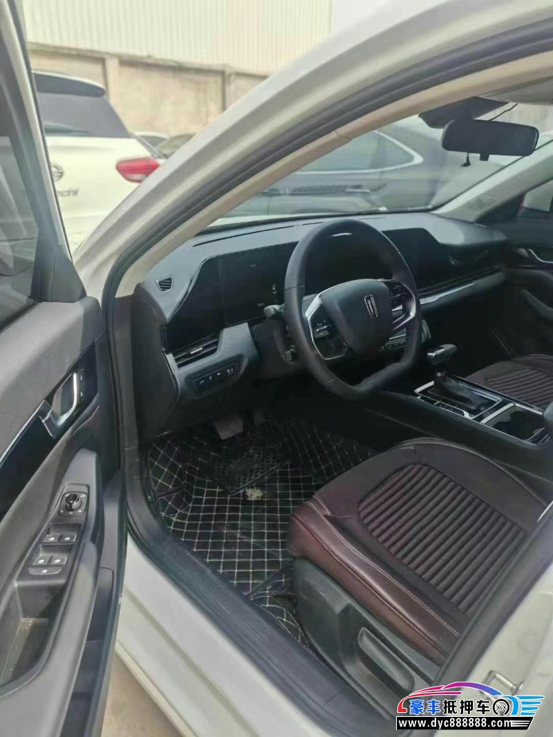 24年奔腾B70轿车抵押车出售