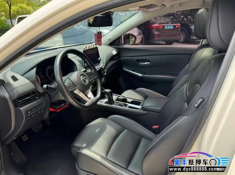 19年日产轩逸轿车抵押车出售