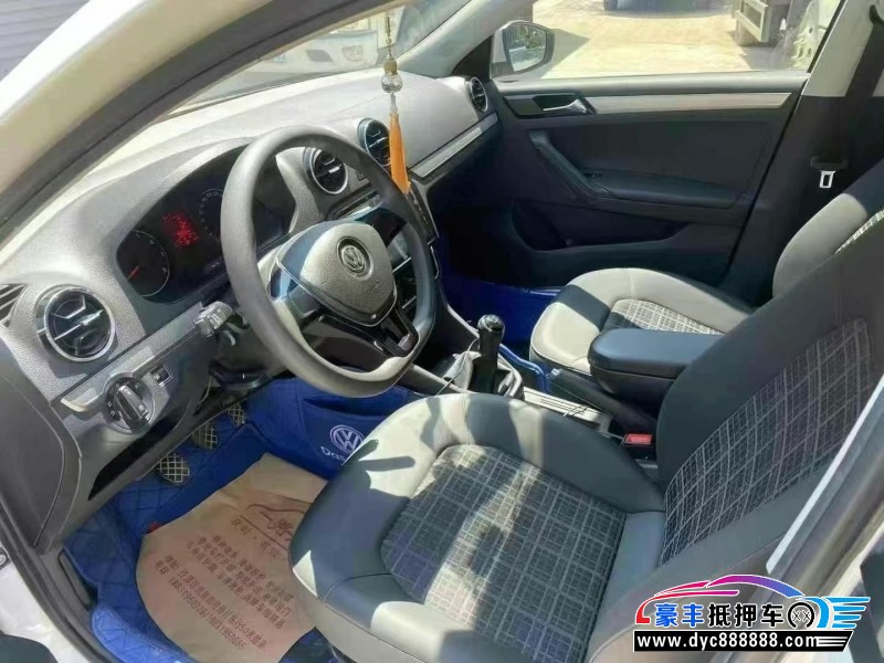 18年大众捷达轿车抵押车出售