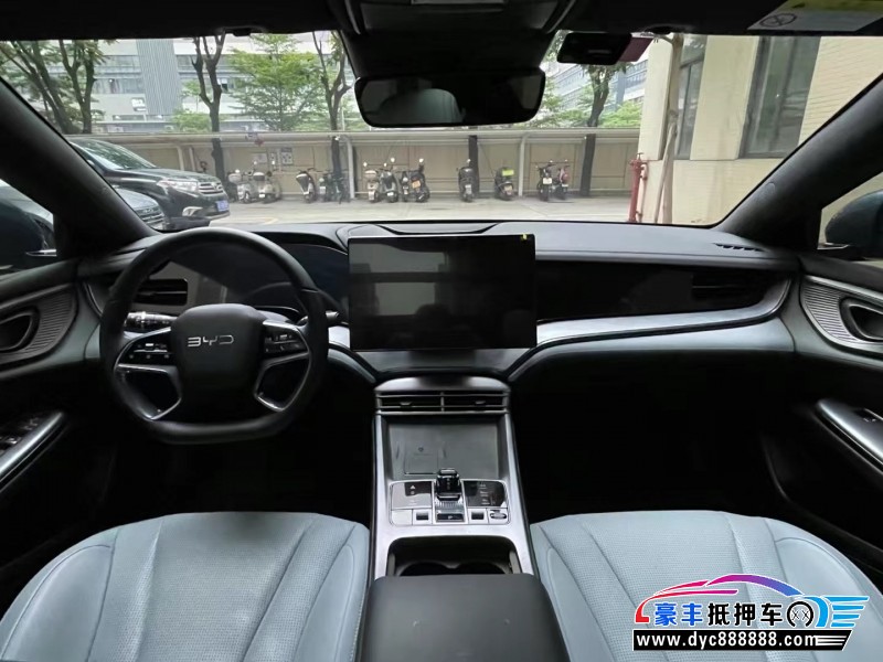 24年比亚迪海豹轿车抵押车出售