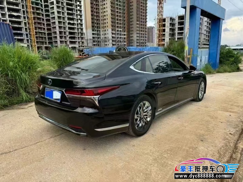 19年雷克萨斯LS轿车抵押车出售
