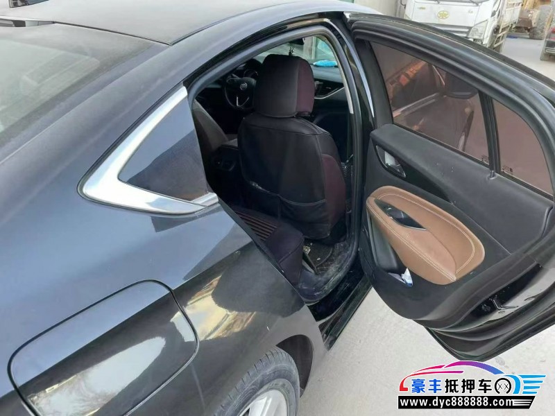 19年别克君威轿车抵押车出售