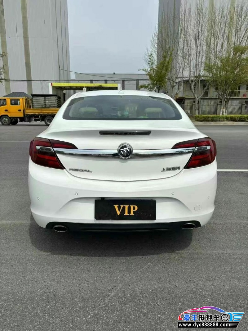 15年别克君威轿车抵押车出售