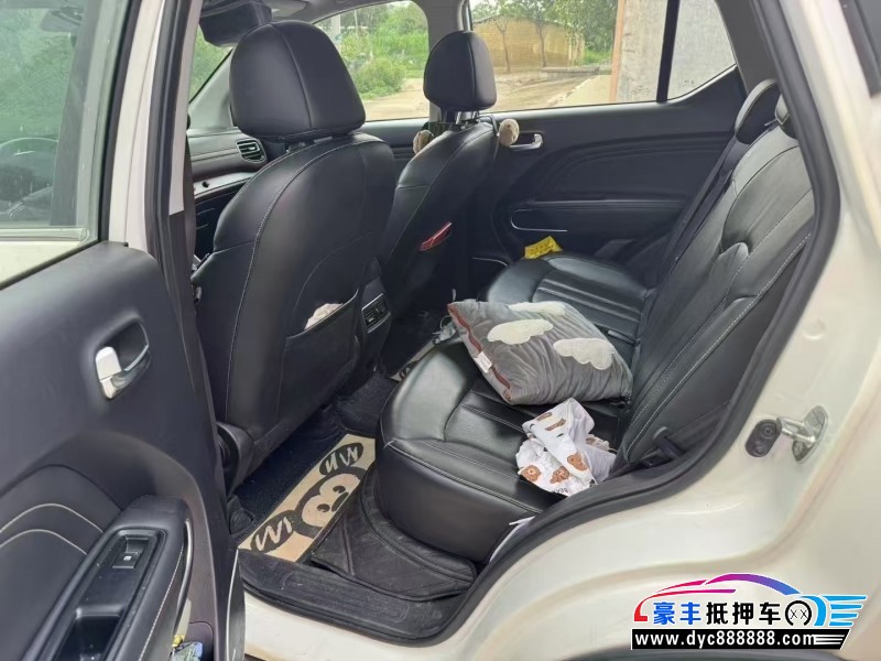 23年传祺gs3轿车抵押车出售