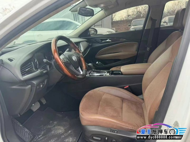 19年别克君威轿车抵押车出售