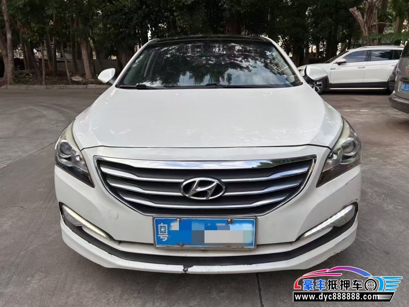 15年现代名图轿车抵押车出售