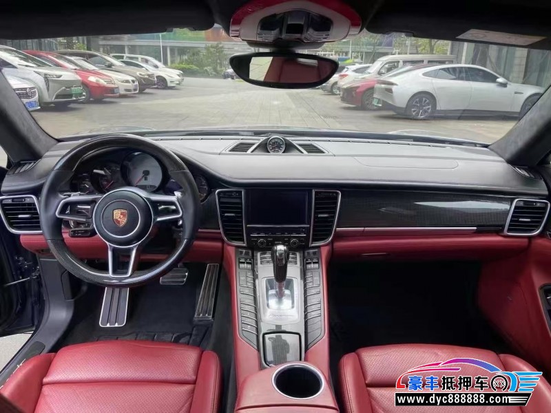 15年保时捷帕纳梅拉轿车抵押车出售