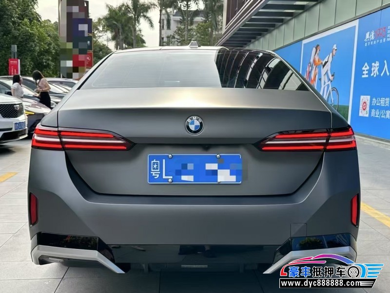 24年宝马5系轿车抵押车出售