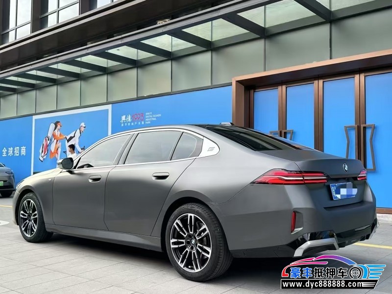 24年宝马5系轿车抵押车出售