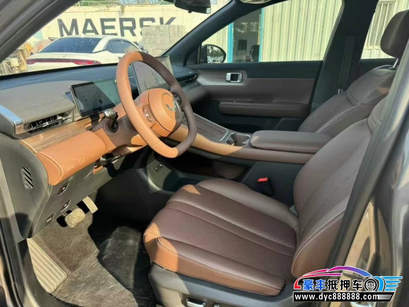 25年五菱星光轿车抵押车出售