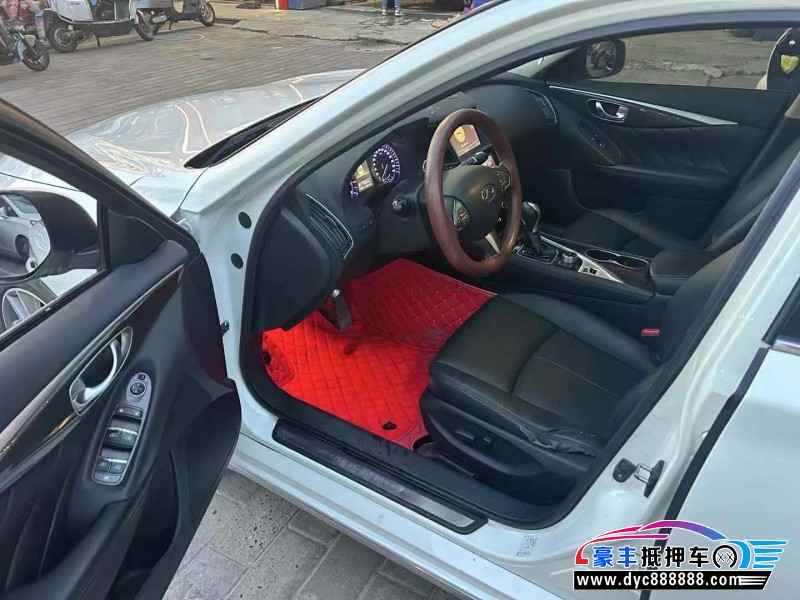 17年英菲尼迪Q50轿车抵押车出售