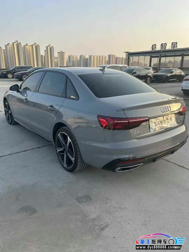 24年奥迪A4L轿车抵押车出售