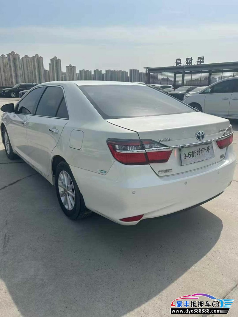 16年丰田凯美瑞轿车抵押车出售