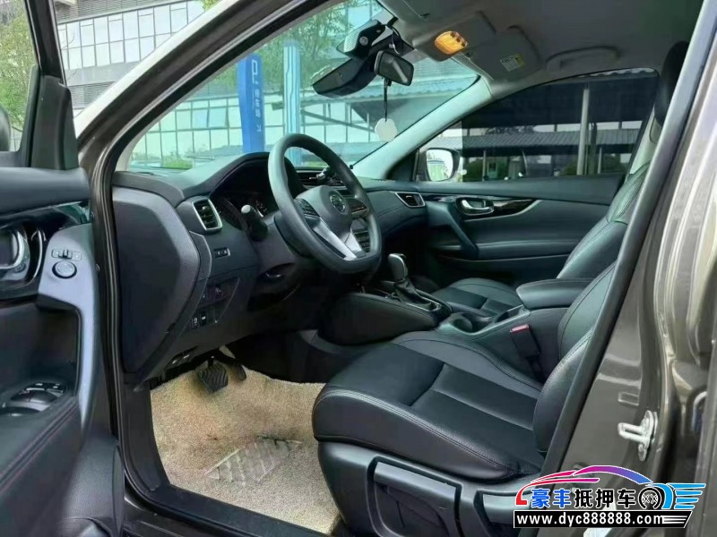 23年日产逍客轿车抵押车出售