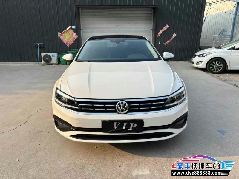 22年大众凌渡轿车抵押车出售