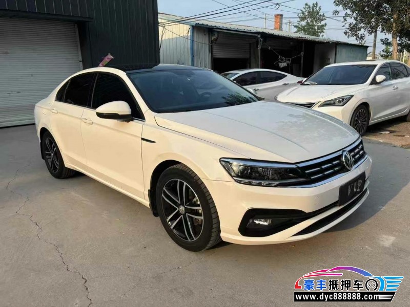 22年大众凌渡轿车抵押车出售